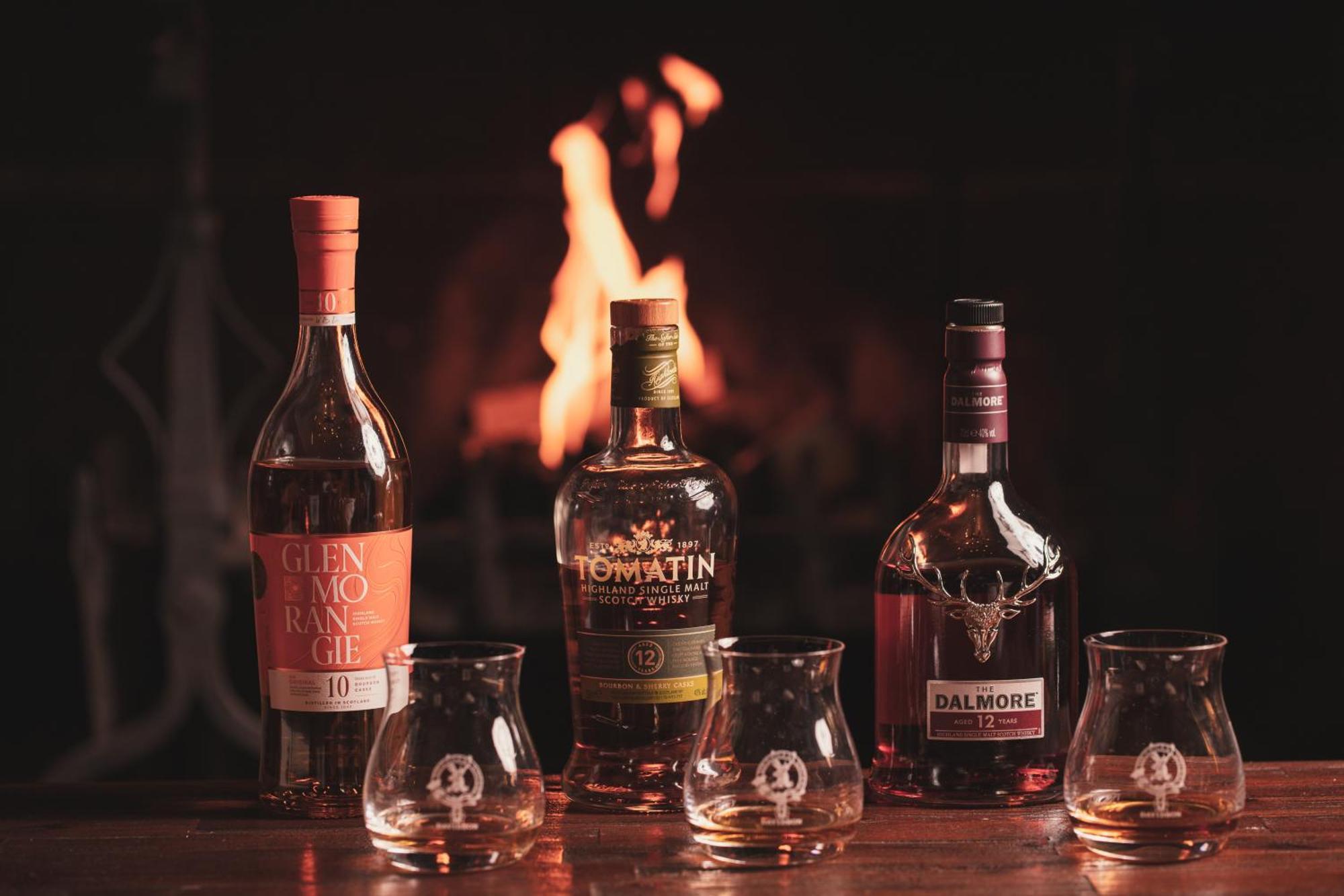 Tulloch Castle Hotel 'A Bespoke Hotel' Дингуол Екстериор снимка